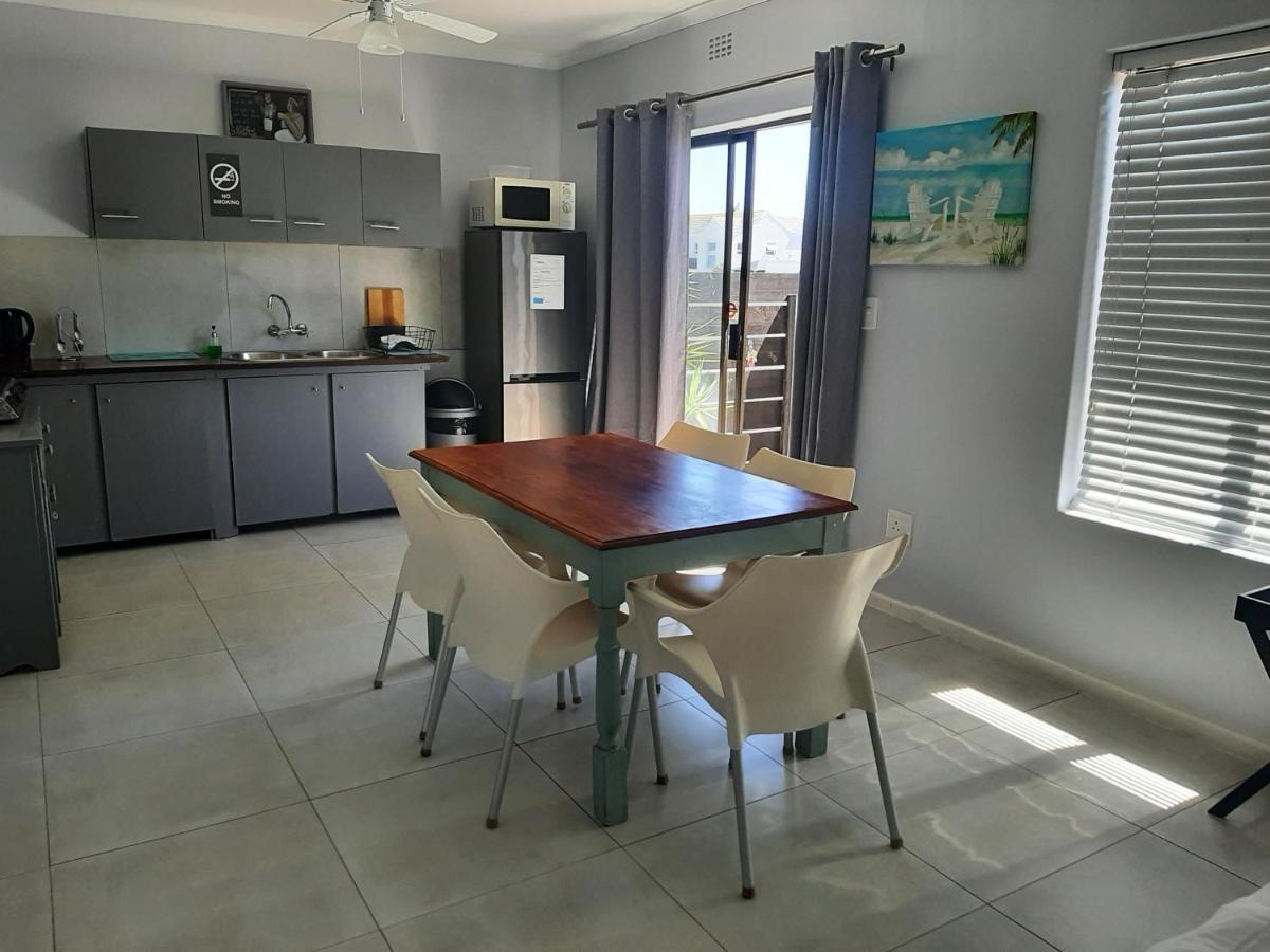 Croeso Guest House Langebaan Ngoại thất bức ảnh