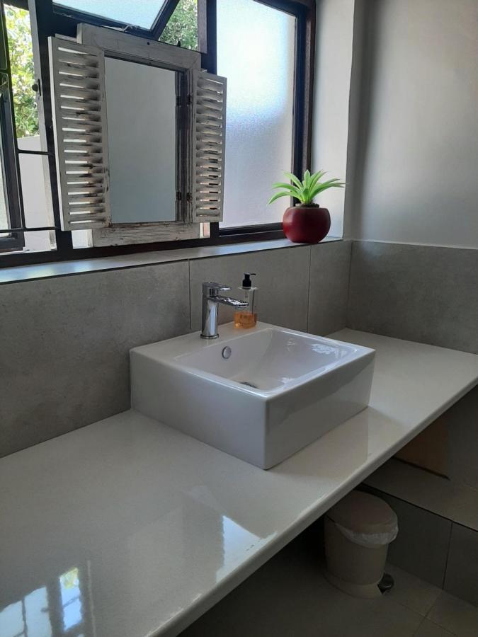 Croeso Guest House Langebaan Ngoại thất bức ảnh