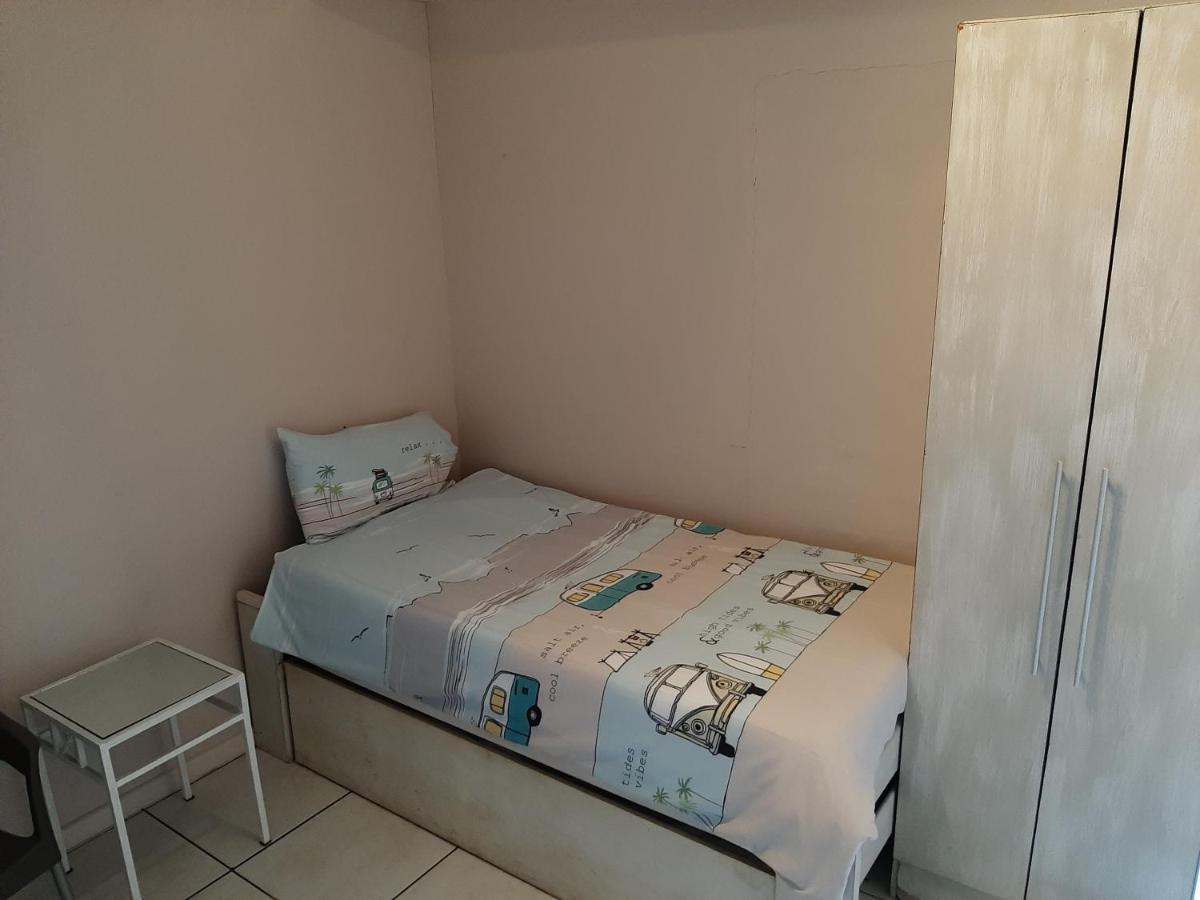 Croeso Guest House Langebaan Ngoại thất bức ảnh