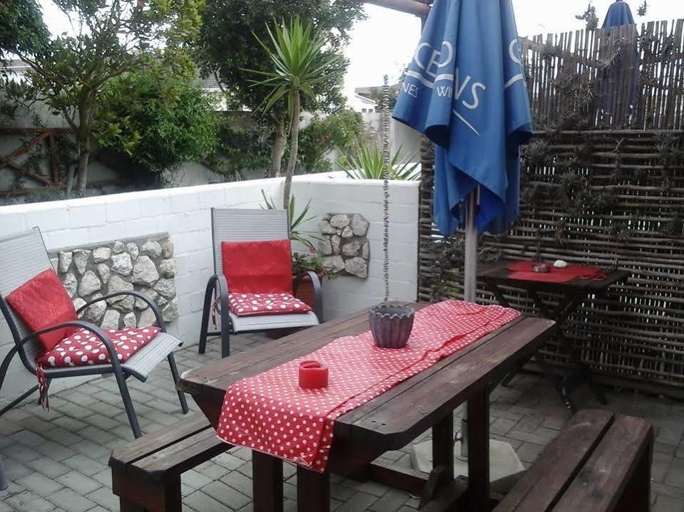 Croeso Guest House Langebaan Ngoại thất bức ảnh
