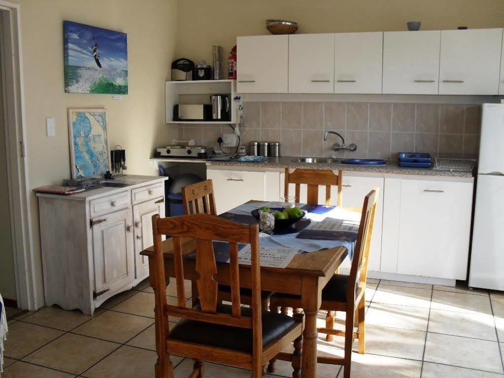 Croeso Guest House Langebaan Ngoại thất bức ảnh